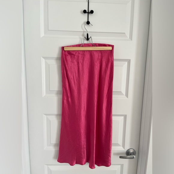 Aritzia slip midi skirt - Picture 2 of 3